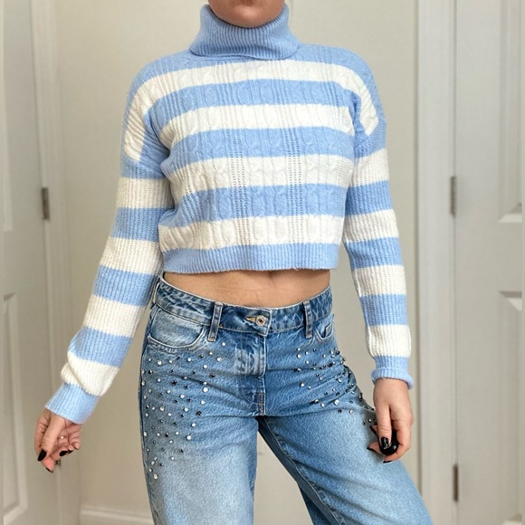 Cropped Cable Knit Turtle Neck Stripe Sweater - Picture 1 of 6